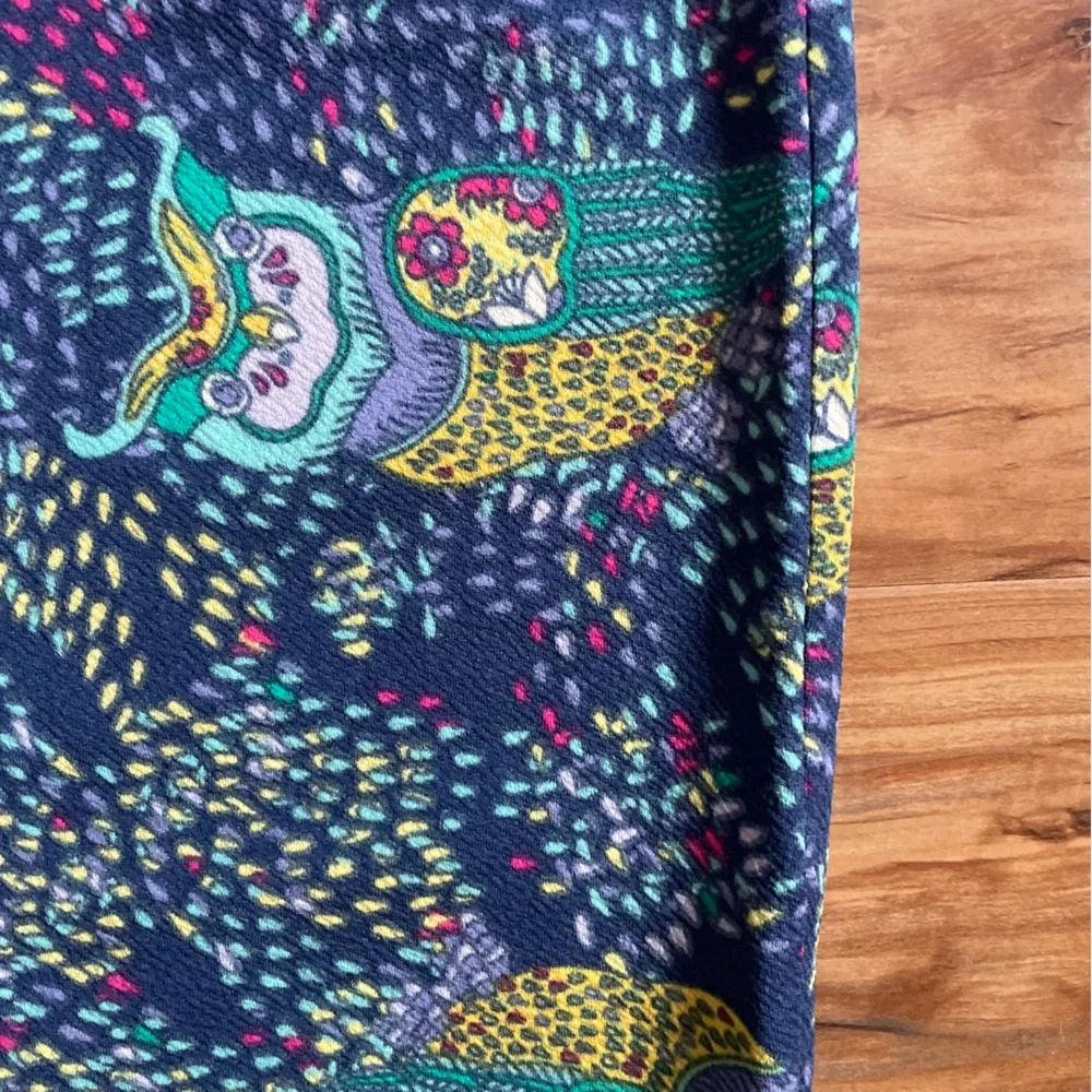 LuLaRoe XS Cassie Blue Knee-length Pencil Skirt Owl Print Midi Animal Print